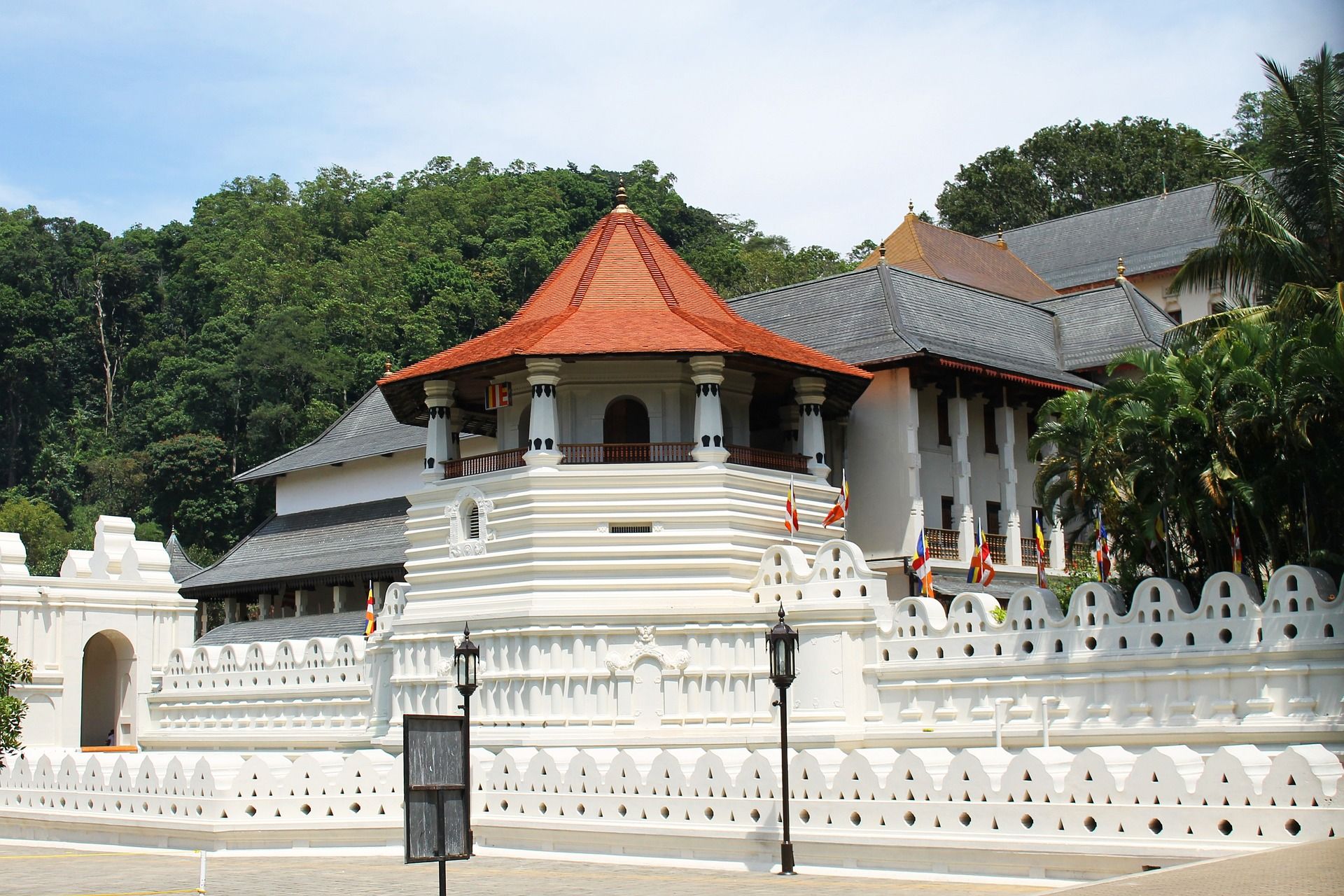 4 NIGHTS 5 DAYS ROUND TOUR(excluding Colombo)